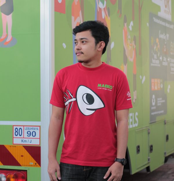 Hook-On Composting T-shirt - Image 3